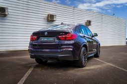 
										BMW X4 xDrive 35d full									