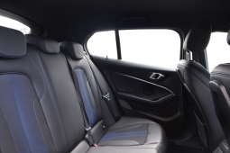 
										BMW 116d Pack M full									