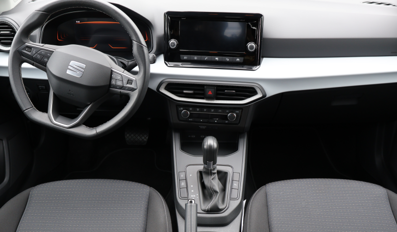 
								Seat Ibiza 1.0 TSi full									