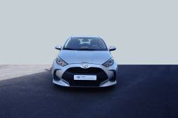 
										Toyota Yaris 1.0 full									