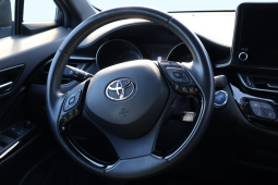 
										Toyota C-HR Square Colection full									